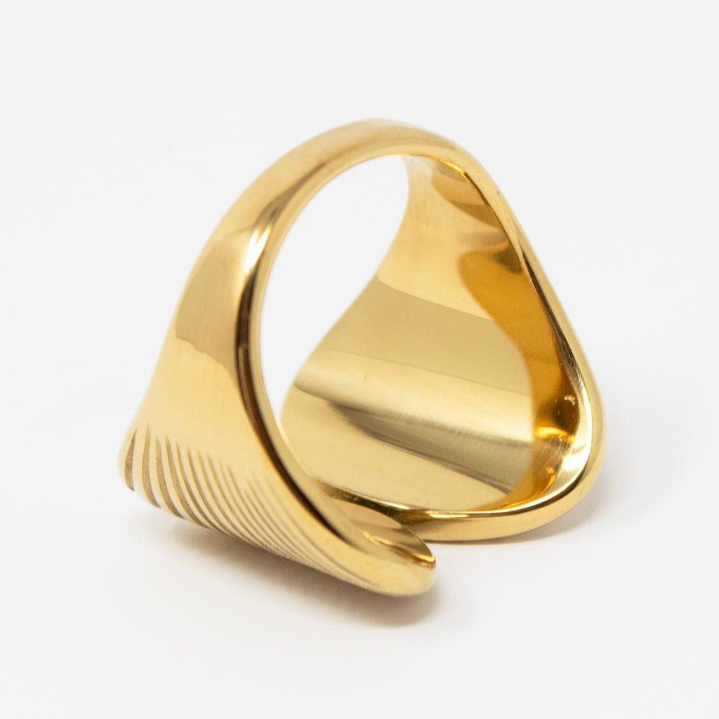 Twin Seashell Gold-Tone Waterproof Ring
